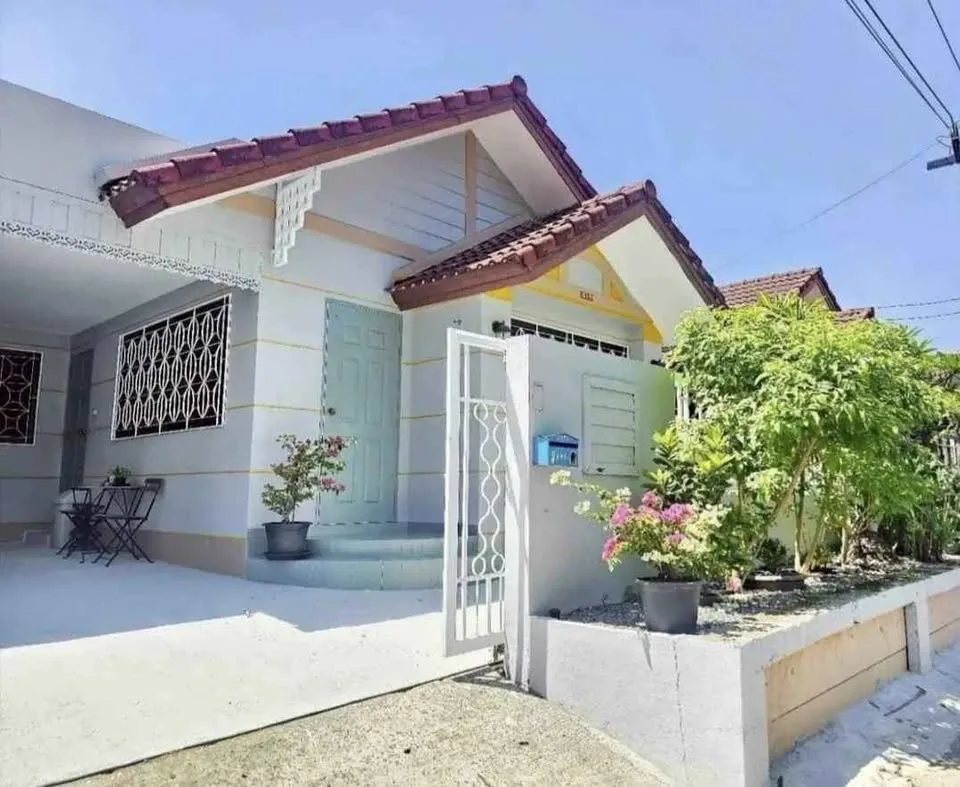 3-Schlafzimmer, 2-Badezimmer Haus zur Miete in Nai Yang