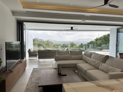 Роскошная 2-комнатная квартира в аренду в Andamaya Surin Bay