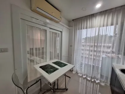 1-комнатная квартира с ванной в аренду в The Scene Condominium, Кату, Пхукет