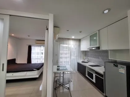 1-комнатная квартира с ванной в аренду в The Scene Condominium, Кату, Пхукет