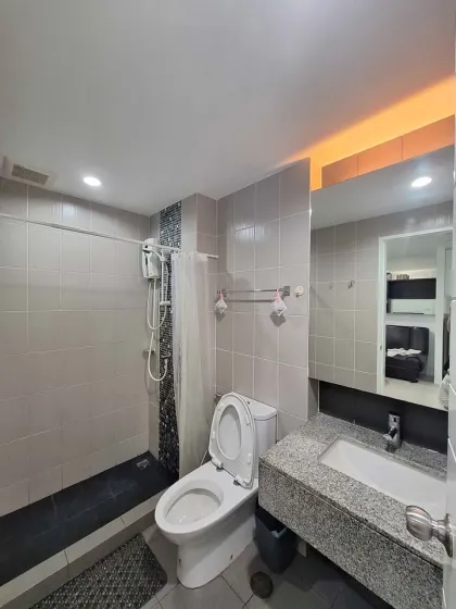 1-комнатная квартира с ванной в аренду в The Scene Condominium, Кату, Пхукет