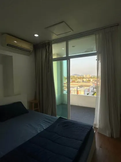 Condo de 1 Recámara Amigable con Mascotas en Living Residence Phuket