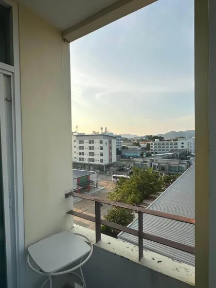 Condo de 1 Recámara Amigable con Mascotas en Living Residence Phuket