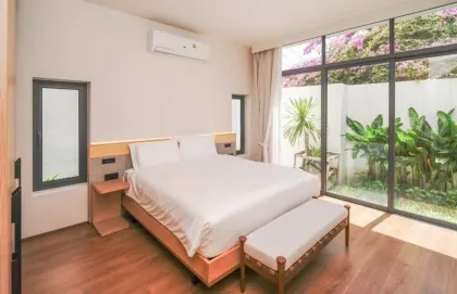 Villa de 4 habitaciones con piscina privada en alquiler en Chalong