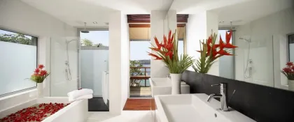Ocean Breeze Luxe Villa with 4 Beds & 5 Baths at Surin Beach
