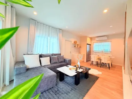 Elegante 4-Schlafzimmer-Poolvilla zur Miete in Saransiri Retreat Koh Kaew