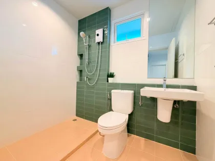Elegante 4-Schlafzimmer-Poolvilla zur Miete in Saransiri Retreat Koh Kaew