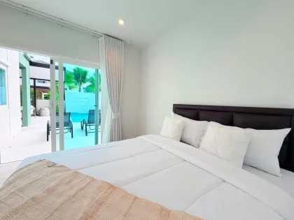 Elegante 4-Schlafzimmer-Poolvilla zur Miete in Saransiri Retreat Koh Kaew