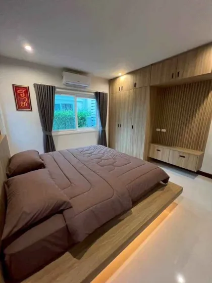Villa de 4 habitaciones y 3 baños en alquiler en Supalai Palm Springs, Rawai