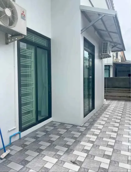 วิลล่า 3 ห้องนอน 2 ห้องน้ำให้เช่าในหมู่บ้านศรีสุขชาต, ภูเก็ตทาวน์