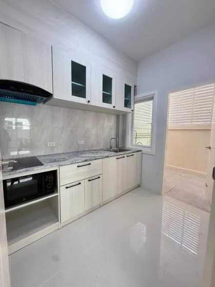 Дом с 4 спальнями и 3 ванными комнатами в аренду в Mana Kathu Lake House, Kathu