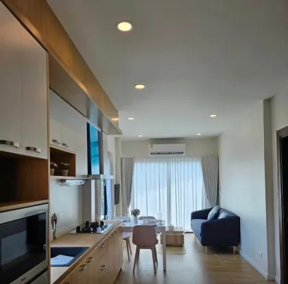 Haus mit 2 Schlafzimmern und westlicher Küche in Chalong