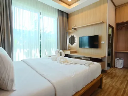 3-Zimmer Villa mit privatem Pool zur Miete nahe Nai Harn Strand