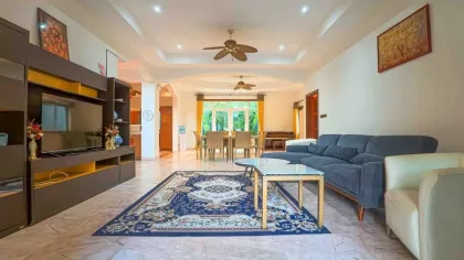 Luxus 7-Schlafzimmer-Poolvilla zur Miete in Kathu, Phuket