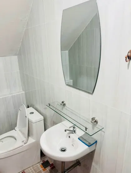 2-Schlafzimmer 1-Badezimmer Mietshaus in Soi Nam Tok Kathu, Phuket