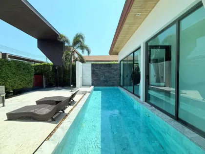 Villa privée avec piscine, 3 chambres 4 salles de bain à Chalong