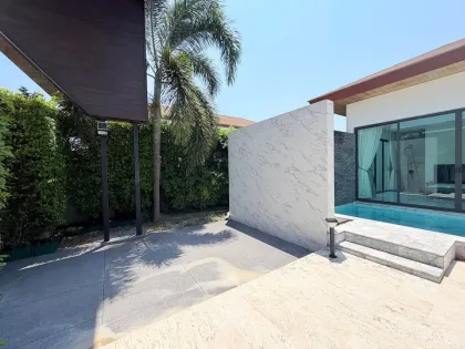 Villa privée avec piscine, 3 chambres 4 salles de bain à Chalong