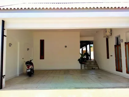Villa avec Piscine de 3 Chambres à Louer à Rawai, Phuket