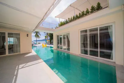 Villa de luxe en front de mer à Rawai, Phuket