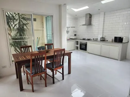 Privatpool-Villa in Land & House Chalong mit 3 Schlafzimmern