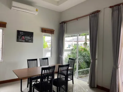 Villa 2 chambres 2 salles de bain avec vue sur le lac à Cherng Talay