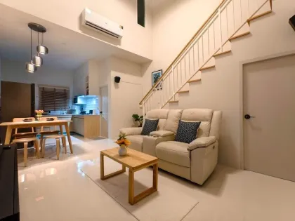 2 Schlafzimmer, 2 Bäder Stadthaus zur Miete in Thalang, Phuket