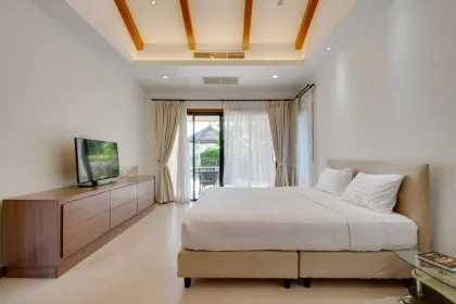Geräumige 4-Zimmer-Villa mit Privatpool zur Miete in Laguna