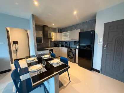 Geräumige 2-Zimmer-Wohnung im Kathu Golf View Condominium