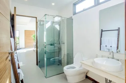 บ้านวิลล่า 2 ห้องนอน ให้เช่าในราไวย์ ภูเก็ต