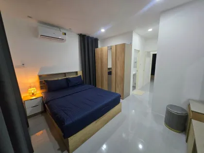 3 Bedroom 3 Bathroom Townhouse for Rent in Smileville X2 Bang Jo, Thalang