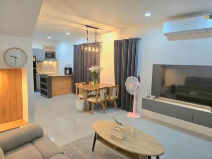 3 Bedroom 3 Bathroom Townhouse for Rent in Smileville X2 Bang Jo, Thalang