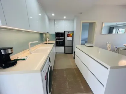 Appartement 2 Chambres avec Vue sur le Golf à Louer à Allamanda Laguna Phuket