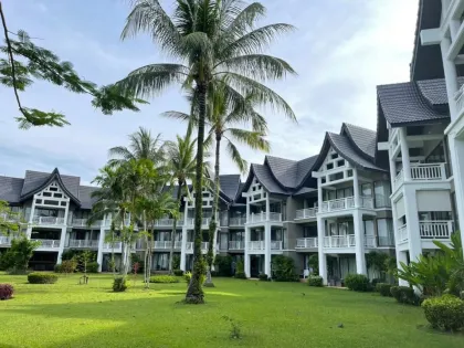 Appartement 2 Chambres avec Vue sur le Golf à Louer à Allamanda Laguna Phuket