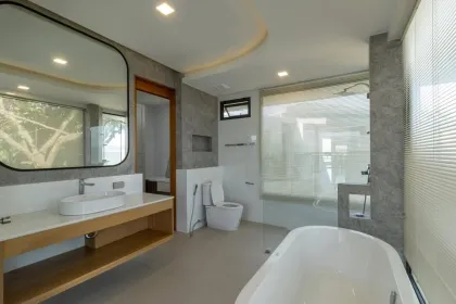 Brand-New Sea View Pool Villa with 3 Bedrooms in Chalong