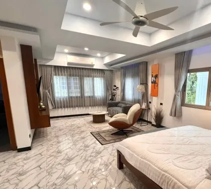 Роскошная вилла с 4 спальнями и бассейном в аренду в Khruhas Thani Village, Phuket Town