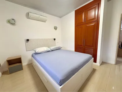 Вилла с 3 спальнями и 3 ванными в Maneekram Village, Чалонг