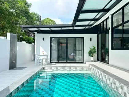 Luxus 3-Zimmer Poolvilla zu vermieten in Chalong