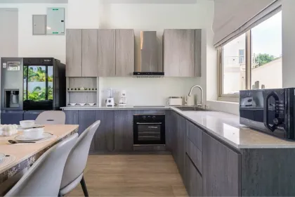 Новая вилла с бассейном 4 спальни в Villa Asteria, Раваи