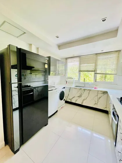 Schöne Villa mit Golfplatzblick zur Langzeitmiete in Kathu