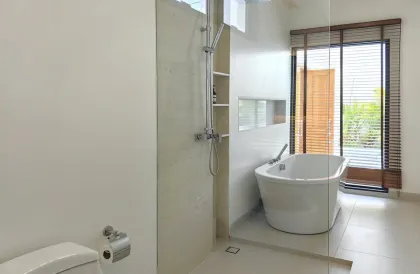 Moderne Doppelhaushälfte mit Pool zur Miete in Thalang