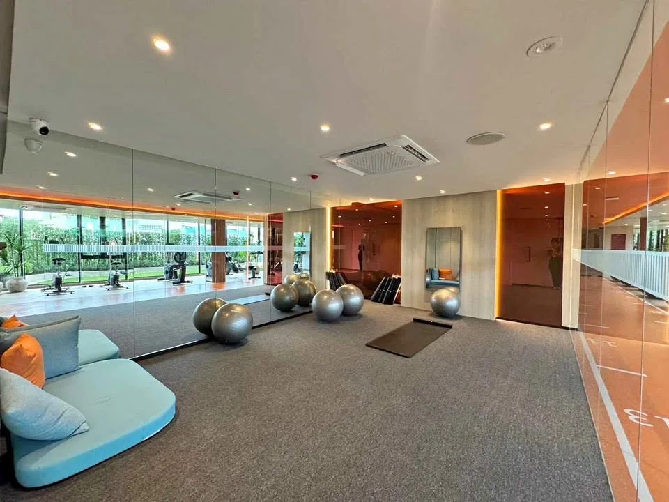 อพาร์ตเมนต์ 2 ห้องนอน 1 ห้องน้ำ ที่ THE BASE BUKIT CONDO, กมลา