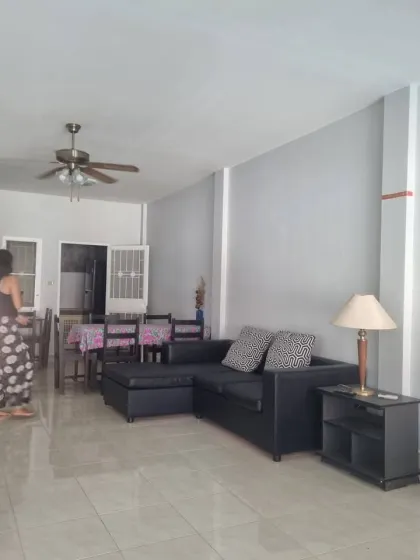 Двухэтажный дом на 3 спальни в аренду в Phuket Villa Suanluang