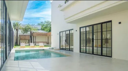 Villa style Bali authentique 6 chambres avec piscine à Rawai