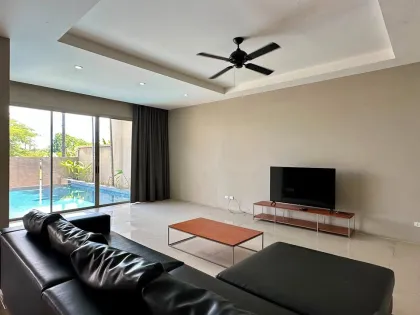 4-Schlafzimmer Poolvilla zur Miete in Chalong, Phuket