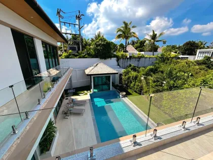Luxus-Villa mit 5 Schlafzimmern und privatem Pool in Cherng Talay zu vermieten