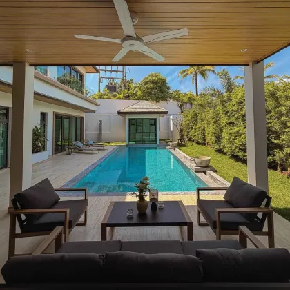 Luxus-Villa mit 5 Schlafzimmern und privatem Pool in Cherng Talay zu vermieten