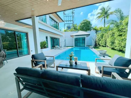 Luxus-Villa mit 5 Schlafzimmern und privatem Pool in Cherng Talay zu vermieten