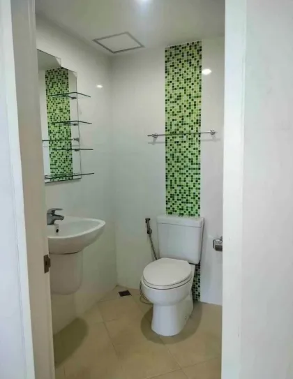 Apartamento de 1 Dormitorio y 1 Baño en Alquiler en Condo Plus 2, Rawai