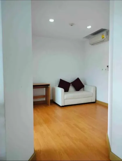Apartamento de 1 Dormitorio y 1 Baño en Alquiler en Condo Plus 2, Rawai