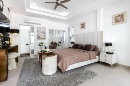 Современная вилла с 5 спальнями и бассейном в аренду в Раваи